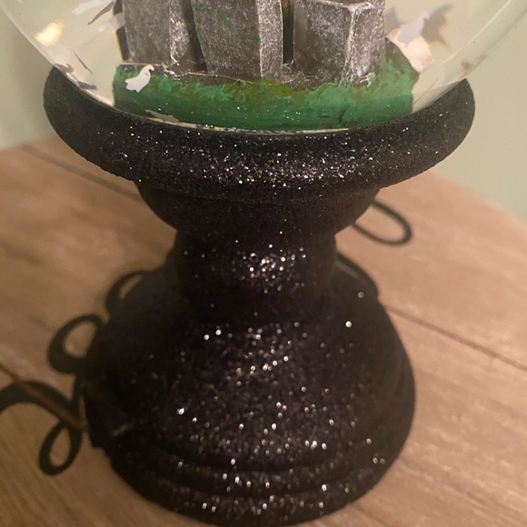 Bath and Body Works Cemetery Pedestal 3 wick candle holder water globe NEW w/BOX - Picture 5 of 11